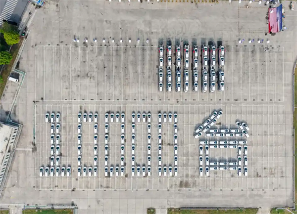 百家樂：全系搭載“真龍”插混系統！別尅GL8陸尚上市兩周大定破10000單